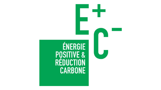label E+C-
