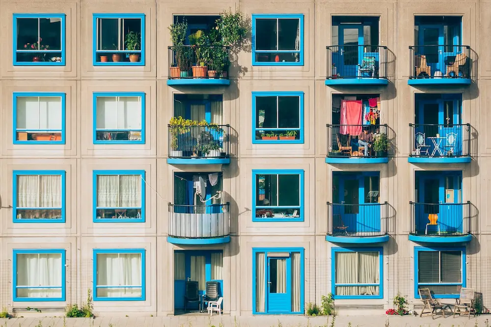Comment rénover son logement lorsque l'on réside en coproppriété ?